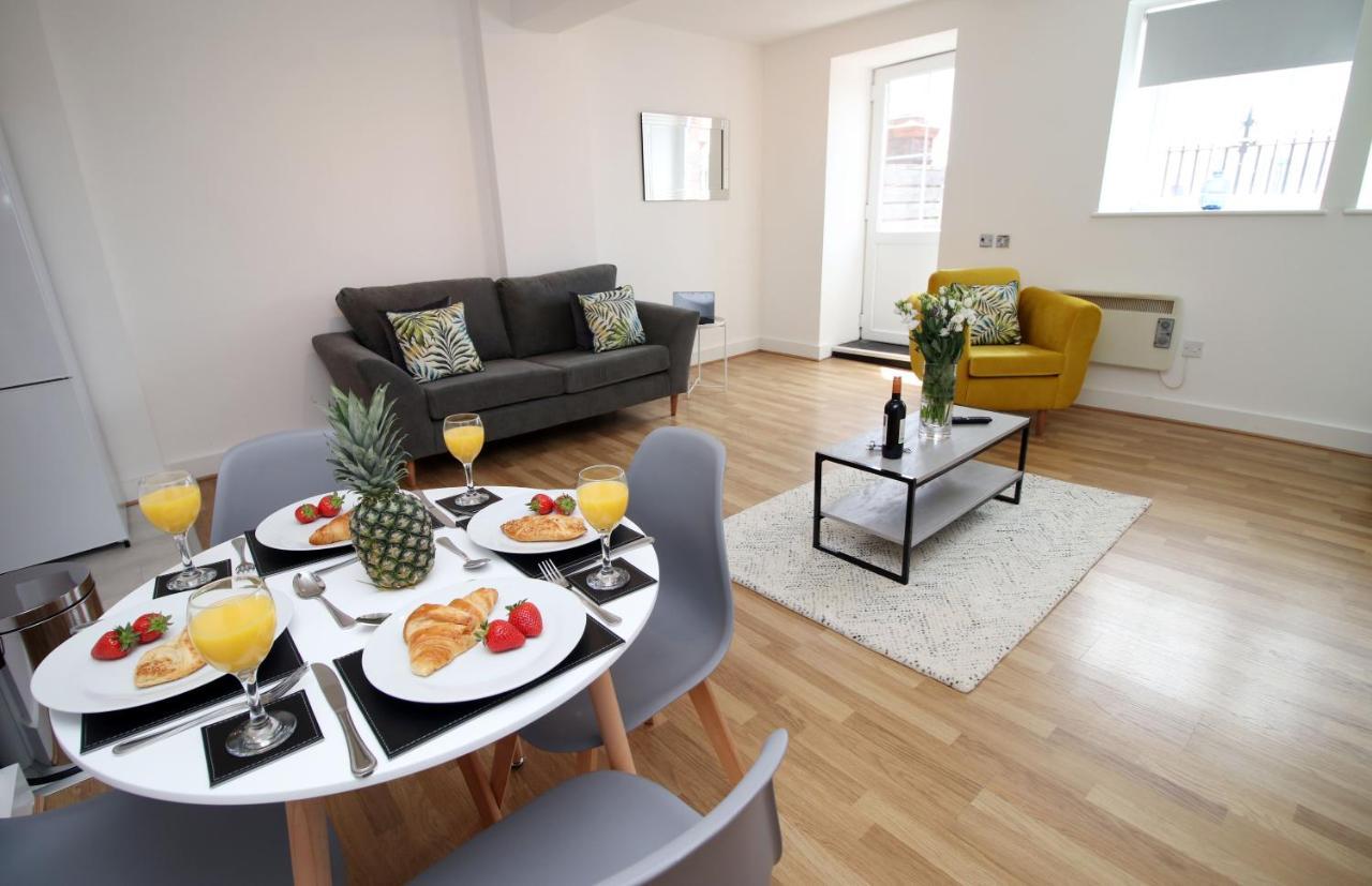 St Thomas Loft Views By Ssw - 2Br, Parking, Sleeps 4, Easy Access To City Centre, Marina, Beach And M4 Swansea Eksteriør bilde